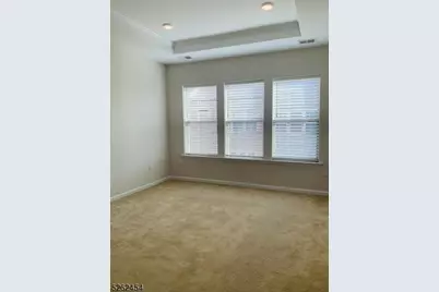 17 Braeburn Ct, Livingston Twp., NJ 07039 - Photo 15