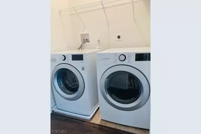 17 Braeburn Ct, Livingston Twp., NJ 07039 - Photo 21