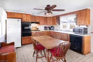 960 Sergeantsville Rd, Delaware Township, NJ 08559 - Photo 5