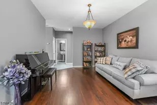 43 Bracken Hill Rd, Hardyston Township, NJ 07419 - Photo 9