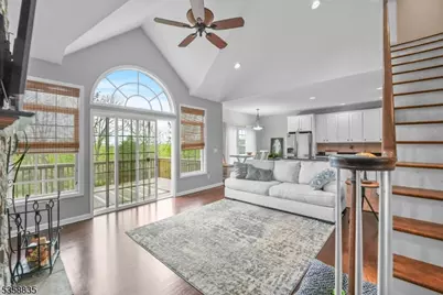 43 Bracken Hill Rd, Hardyston Township, NJ 07419 - Photo 3