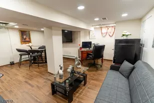 284 Summer St, Passaic, NJ 07055 - Photo 15