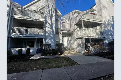3 Quartz Ln #3, Paterson, NJ 07501 - Photo 1
