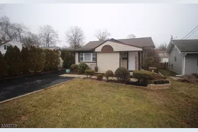 46 Navajo Ave, Parsippany, NJ 07034 - Photo 15