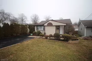 46 Navajo Ave, Parsippany, NJ 07034 - Photo 15