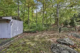 8 Woodland Rd, Ringwood, NJ 07456 - Photo 21