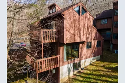 17 Village Way Unit #7, Vernon, NJ 07462 - Photo 1