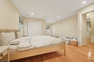 17 Edison Dr, Summit, NJ 07901 - Photo 21