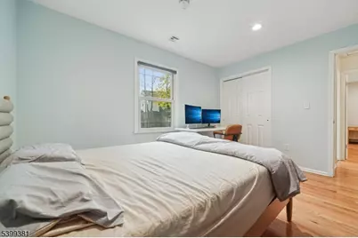 17 Edison Dr, Summit, NJ 07901 - Photo 27