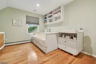 17 Edison Dr, Summit, NJ 07901 - Photo 23