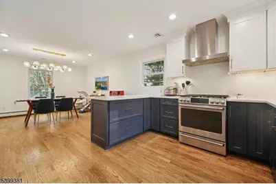 17 Edison Dr, Summit, NJ 07901 - Photo 19