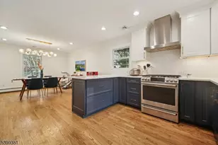 17 Edison Dr, Summit, NJ 07901 - Photo 19