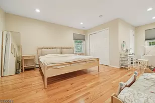 17 Edison Dr, Summit, NJ 07901 - Photo 25