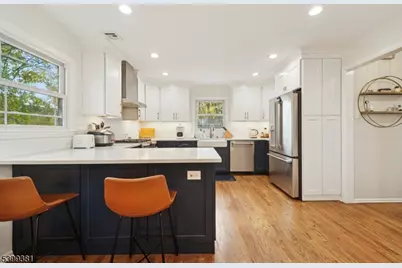 17 Edison Dr, Summit, NJ 07901 - Photo 17