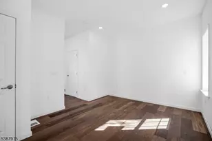 197 Iva St, Rahway, NJ 07065 - Photo 17