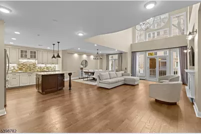 208 Shearwater Ct #15, Jersey City, NJ 07305 - Photo 5