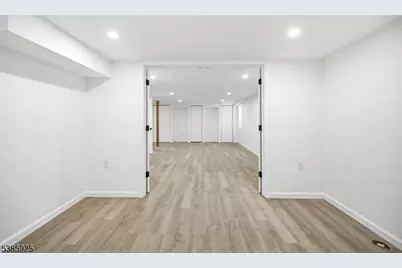 30 W Lawn Rd, Livingston, NJ 07039 - Photo 45