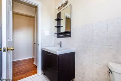 413 Essex St, Hackensack, NJ 07601 - Photo 21