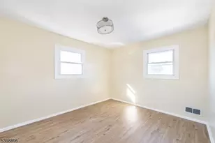 413 Essex St, Hackensack, NJ 07601 - Photo 17