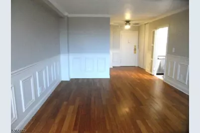 276 Prospect St #8 D, East Orange, NJ 07017 - Photo 3