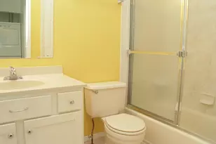 54 Norwich Pl, Franklin Township, NJ 08873 - Photo 5