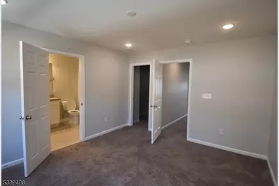 92 Albert Ct, Randolph Township, NJ 07869 - Photo 17