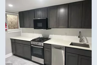 2 Beech Spring Dr #4i, Summit, NJ 07901 - Photo 1