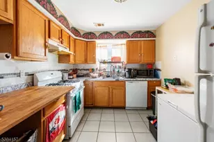 1073 Bond St, Elizabeth, NJ 07201 - Photo 19