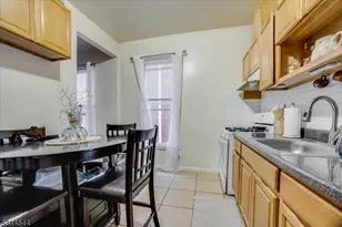 92 Bloomfield Ave, Paterson, NJ 07503 - Photo 17