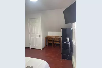 2420 E Edgar Rd #3, Linden, NJ 07036 - Photo 3