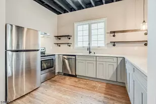 239 Water St, Belvidere, NJ 07823 - Photo 11