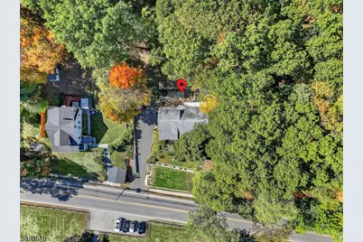 370 Goffle Rd, Hawthorne, NJ 07506 - Photo 1