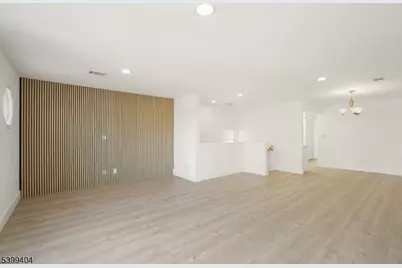 12 E 18th St, Bayonne, NJ 07002 - Photo 5