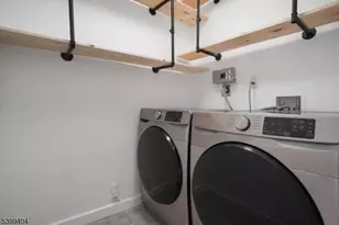 12 E 18th St, Bayonne, NJ 07002 - Photo 19