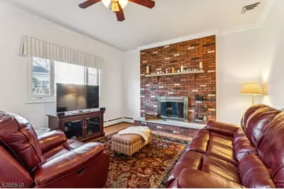 8 Periwinkle Pl, Woodbridge Township, NJ 07067 - Photo 17