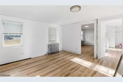 19 Thatcher Rd, Kingwood Township, NJ 08825 - Photo 11