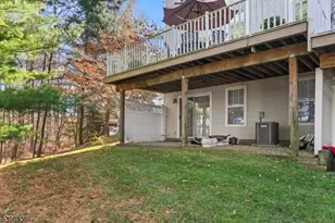 14 Minuteman Ct, Bernards Township, NJ 07920 - Photo 33