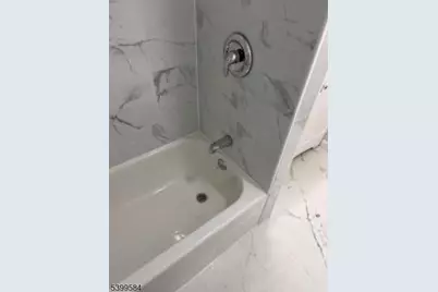 13 Carolyn Terrace #A, Roselle, NJ 07203 - Photo 5