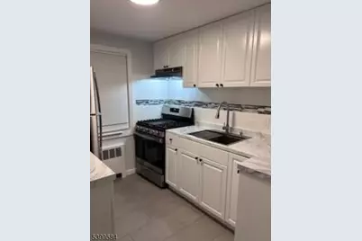 13 Carolyn Terrace #A, Roselle, NJ 07203 - Photo 11