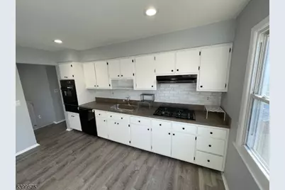 57 Greenbrook Rd, Middlesex, NJ 08846 - Photo 7