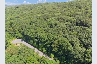 7 Settlers Ridge Ct, Washington Township, NJ 07853 - Photo 15