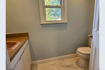 969 Arnet Ave, Union Township, NJ 07083 - Photo 13
