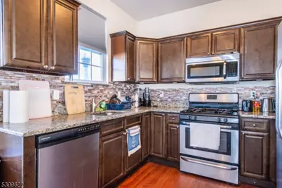 484 Hancock St, Rahway, NJ 07065 - Photo 11