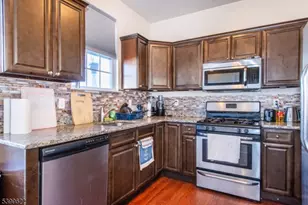 484 Hancock St, Rahway, NJ 07065 - Photo 11