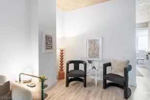 10 Commerce Ct, Newark, NJ 07102 - Photo 13