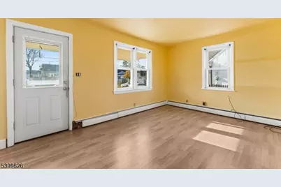 299 Howard St, New Brunswick, NJ 08901 - Photo 3