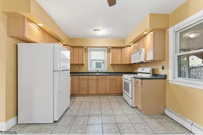 299 Howard St, New Brunswick, NJ 08901 - Photo 7