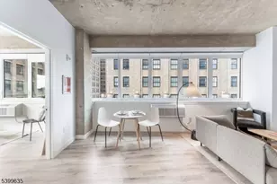 10 Commerce Ct, Newark, NJ 07102 - Photo 3