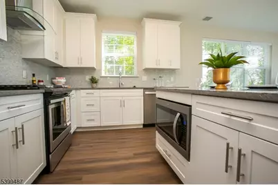 74 Passaic Ave #107, Fairfield, NJ 07004 - Photo 5