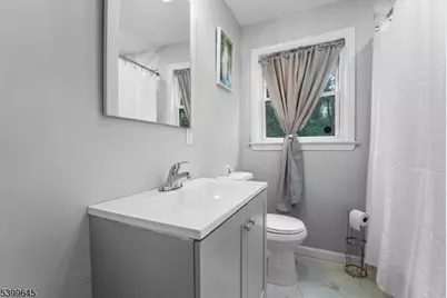 639 Parkview Ave, North Plainfield, NJ 07063 - Photo 5